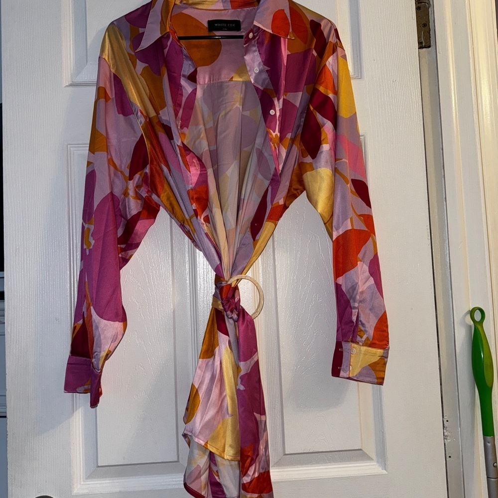 Colorful Abstract Button-Up Shirt - Picture 2 of 4